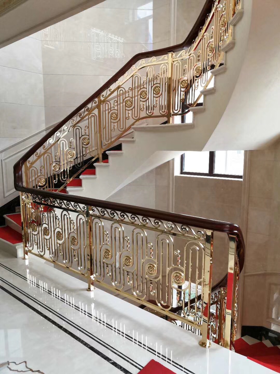 1637551372633875.jpg 1637551372633875.jpg